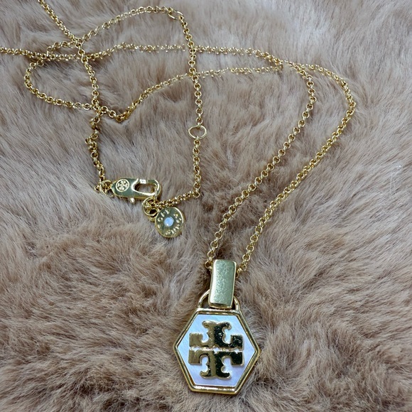 Tory Burch Gold and White Hexagon Pendant Necklace w/ Dusty - Picture 1 of 3